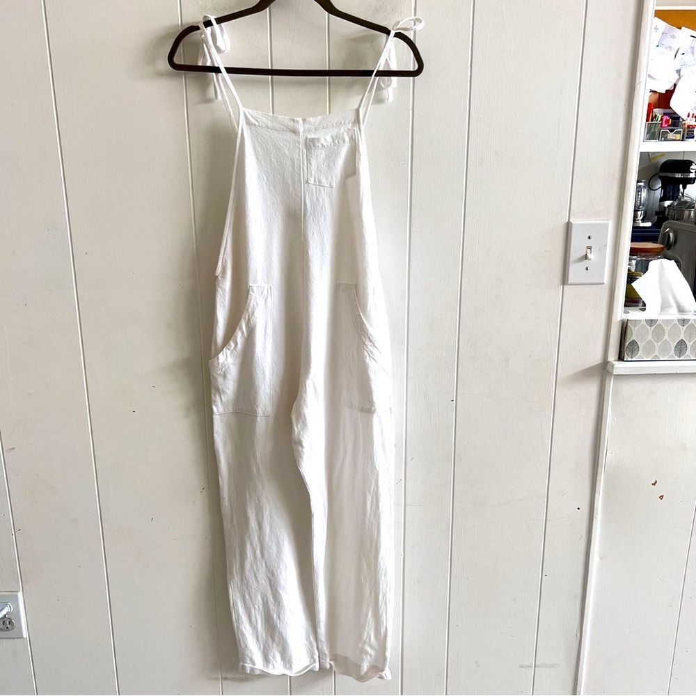 STILLWATER The Brand Some Beachy Overalls Linen Blend Jumpsuit - Picture 4 of 14